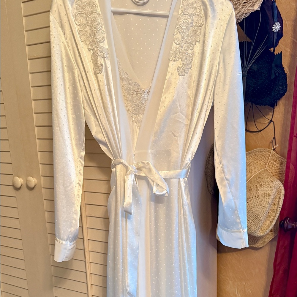 Stunning Embellished, Long Linea Donatella Robe and Slip S/M